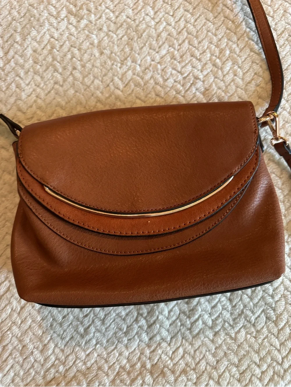 Brown LC Lauren Conrad Blair crossbody bag rose gold-tone and adjustable strap